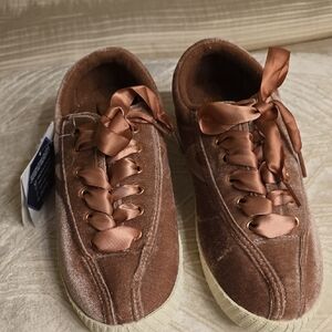 Tretorn Velvet Sneakers in Pale Pink with White Soles